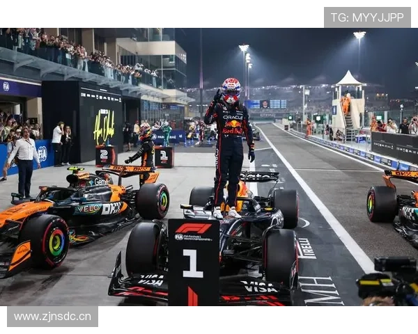 维斯塔潘工程师将于2027离队加盟迈凯伦