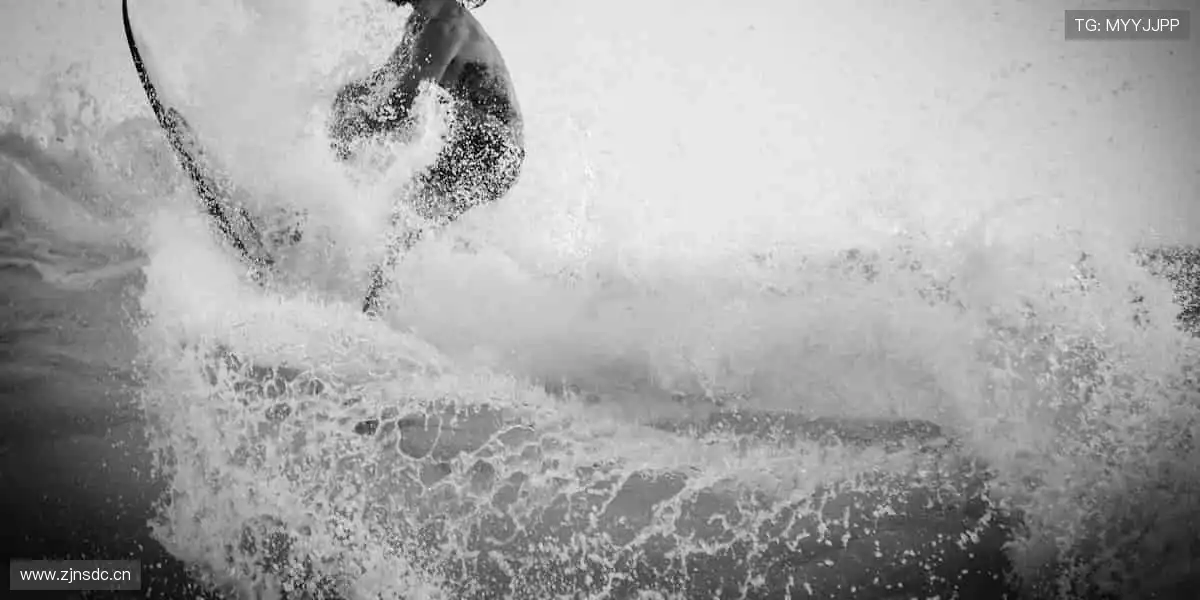 🏀 巅峰之战，不容错过！全球赛事同步直播，零时差感受速度与激情！